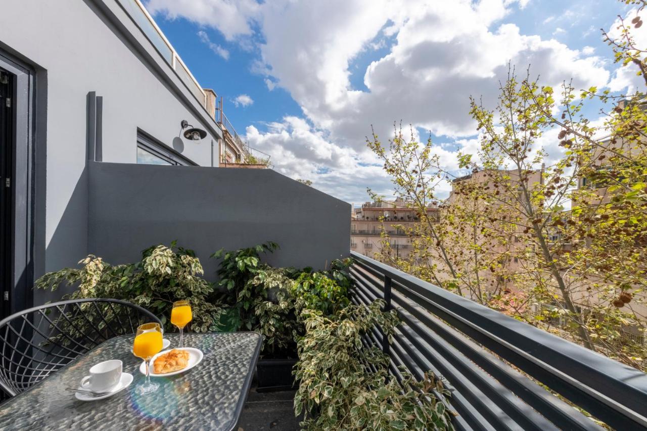 Furla Suites Athens Ngoại thất bức ảnh