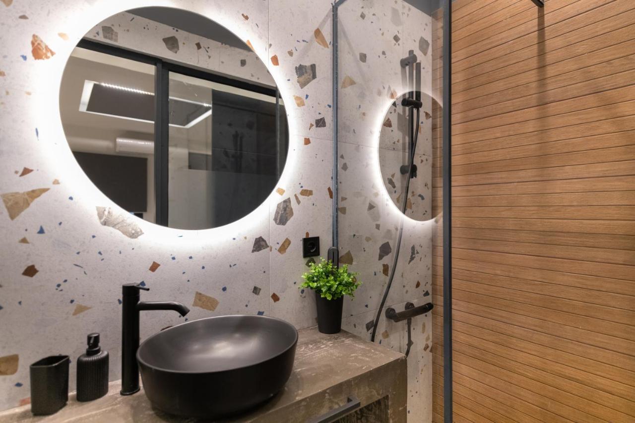 Furla Suites Athens Ngoại thất bức ảnh