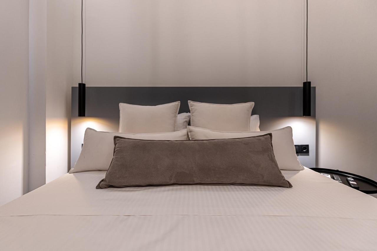 Furla Suites Athens Ngoại thất bức ảnh